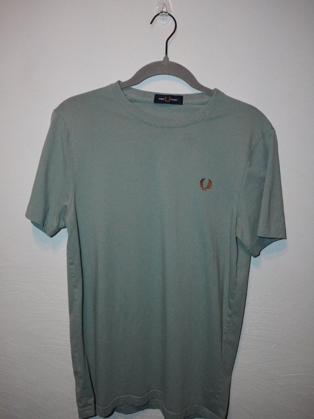 Fred Perry Ringer Light Green Cotton T-Shirt Small Golden Logo